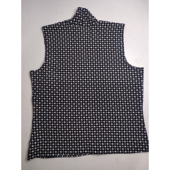 Talbots Petite Medium Black White Geometric Medallion Split Neck Sleeveless Top - Picture 2 of 7